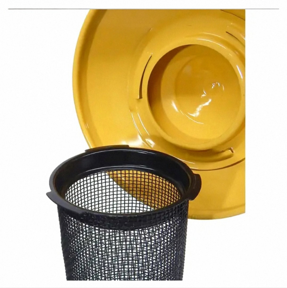 Yellow & black animal Feeder, bird feeder. NEW WITHOUT TAG - Picture 2 of 5
